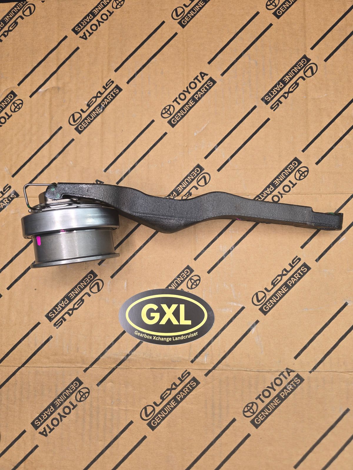 HDJ100 Clutch Fork and Release Bearing