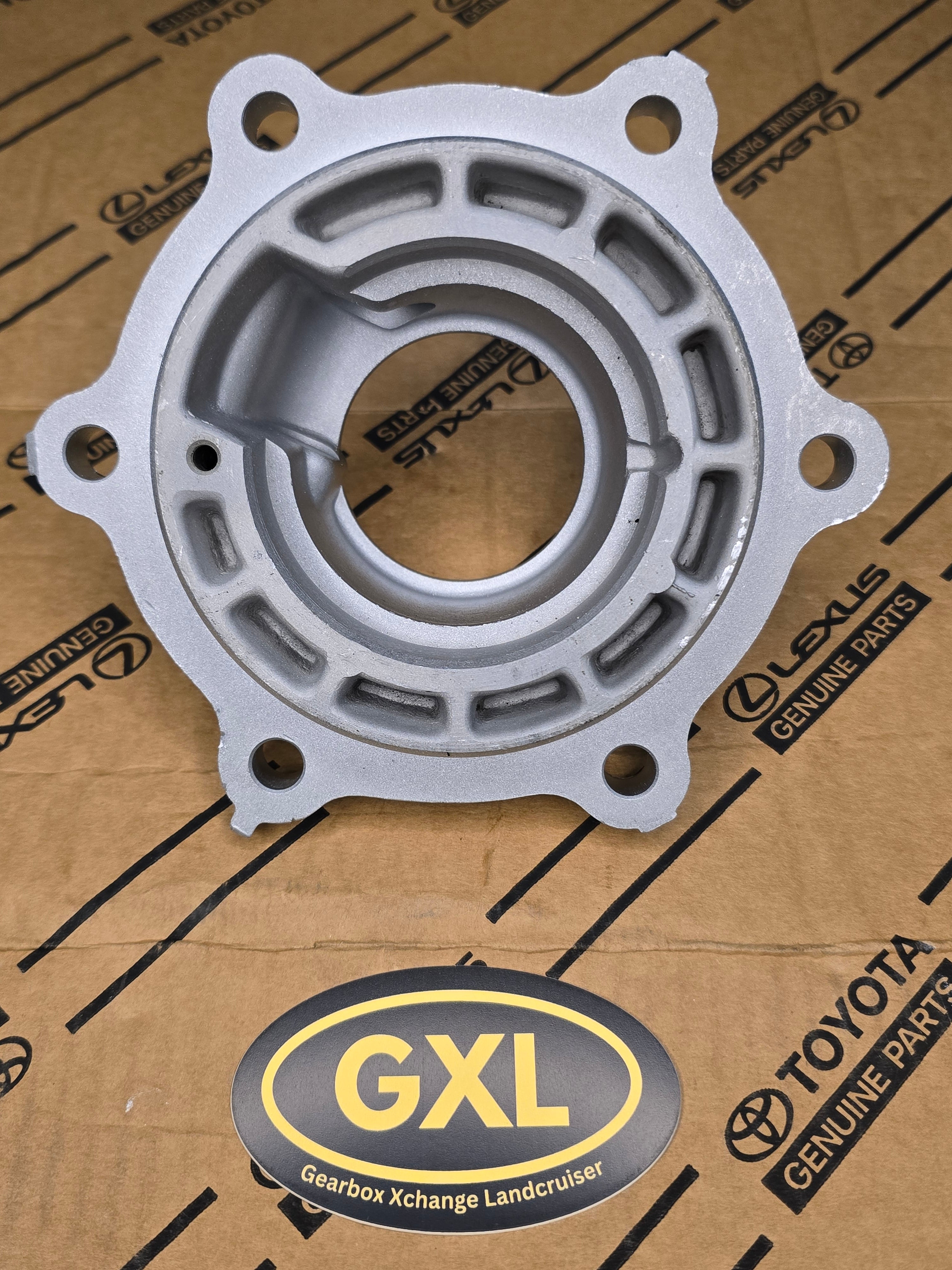 Output Shaft Bearing Retainer