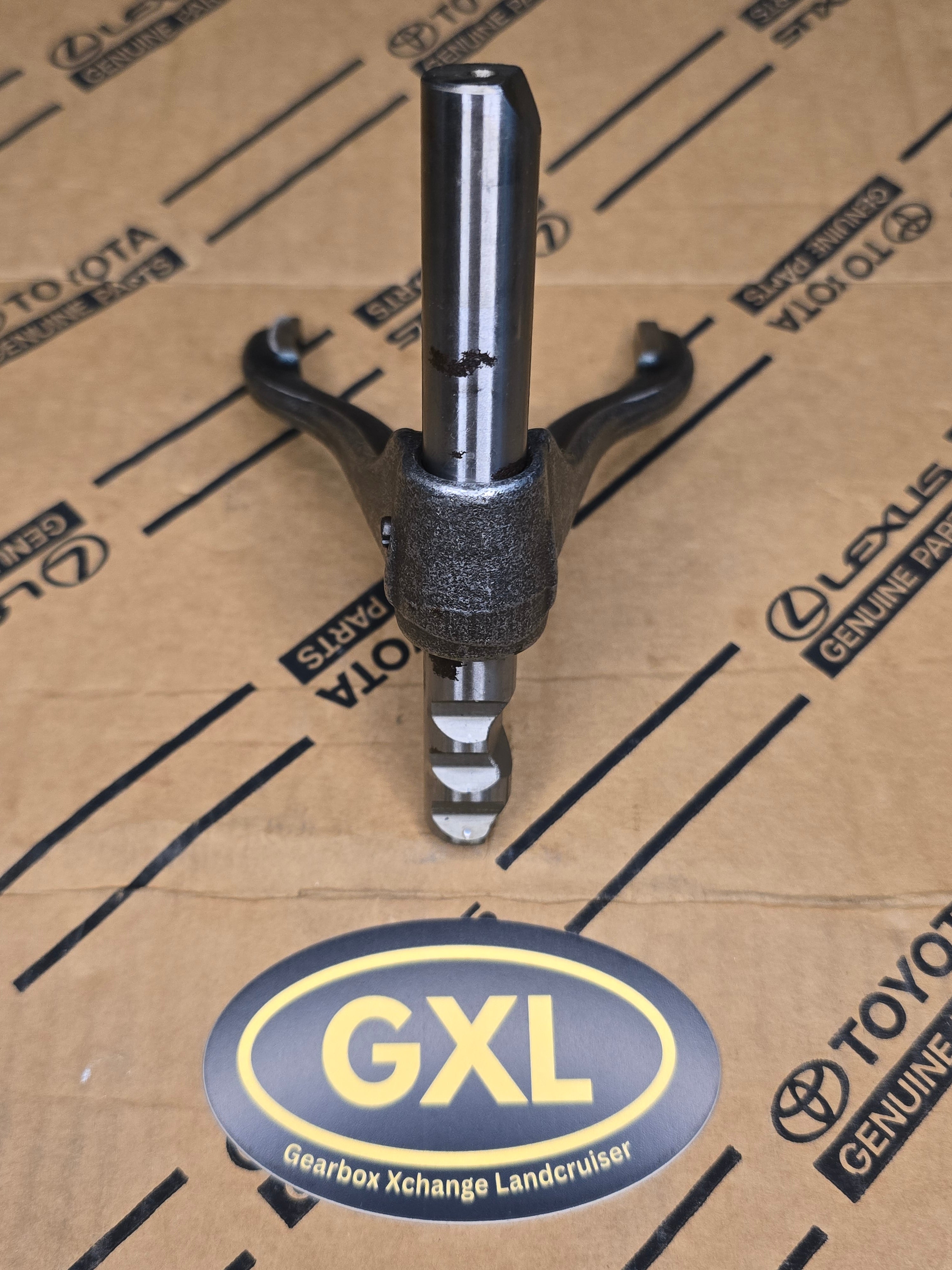 H55F Transfercase Hi Lo Range Selector Fork with Rod